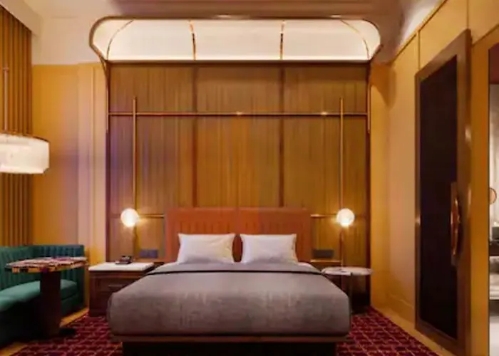 Canopy By Hilton Loop Hotel