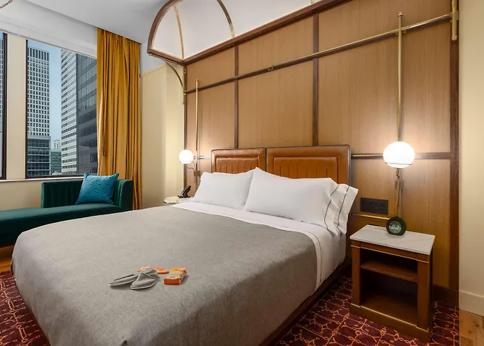 Canopy By Hilton Loop 4*